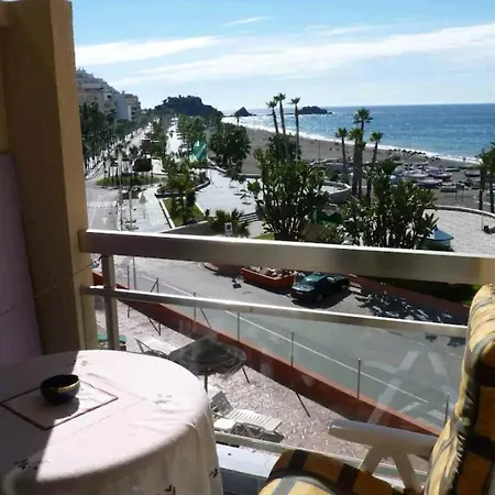 Coqueto Estudio Frente Al Mar.